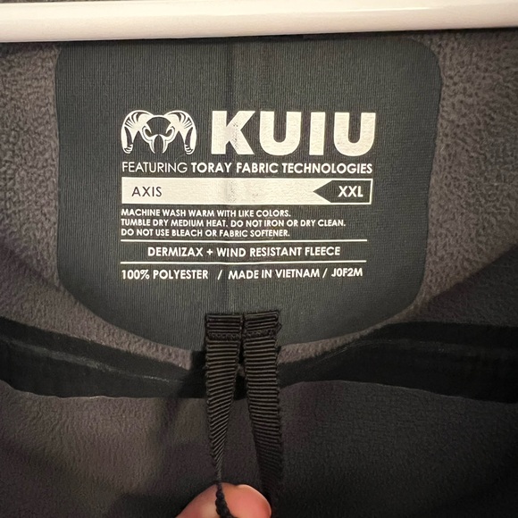 KUIU Men’s Axis Hybrid Hooded Jacket in Charcoal Gray, Size XXL, Nice Condition! - Picture 6 of 8